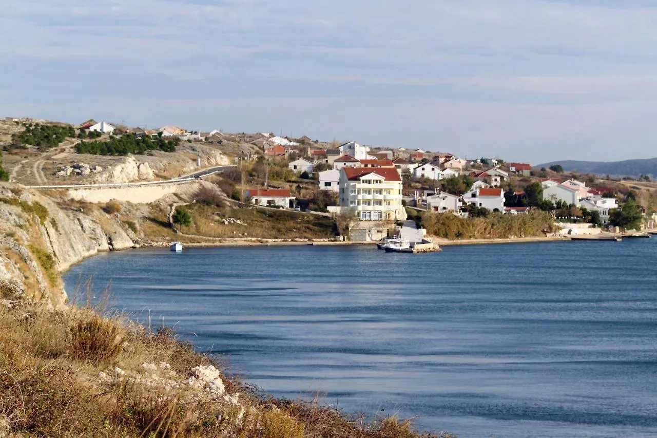 Apartments By The Sea Rtina - Miletici, Zadar - 3257 Ражанац