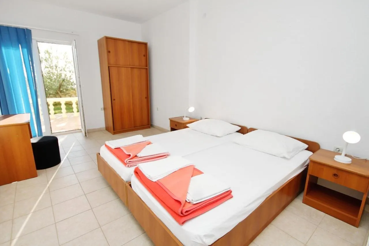 Apartments By The Sea Rtina - Miletici, Zadar - 3257 Ражанац Хорватия