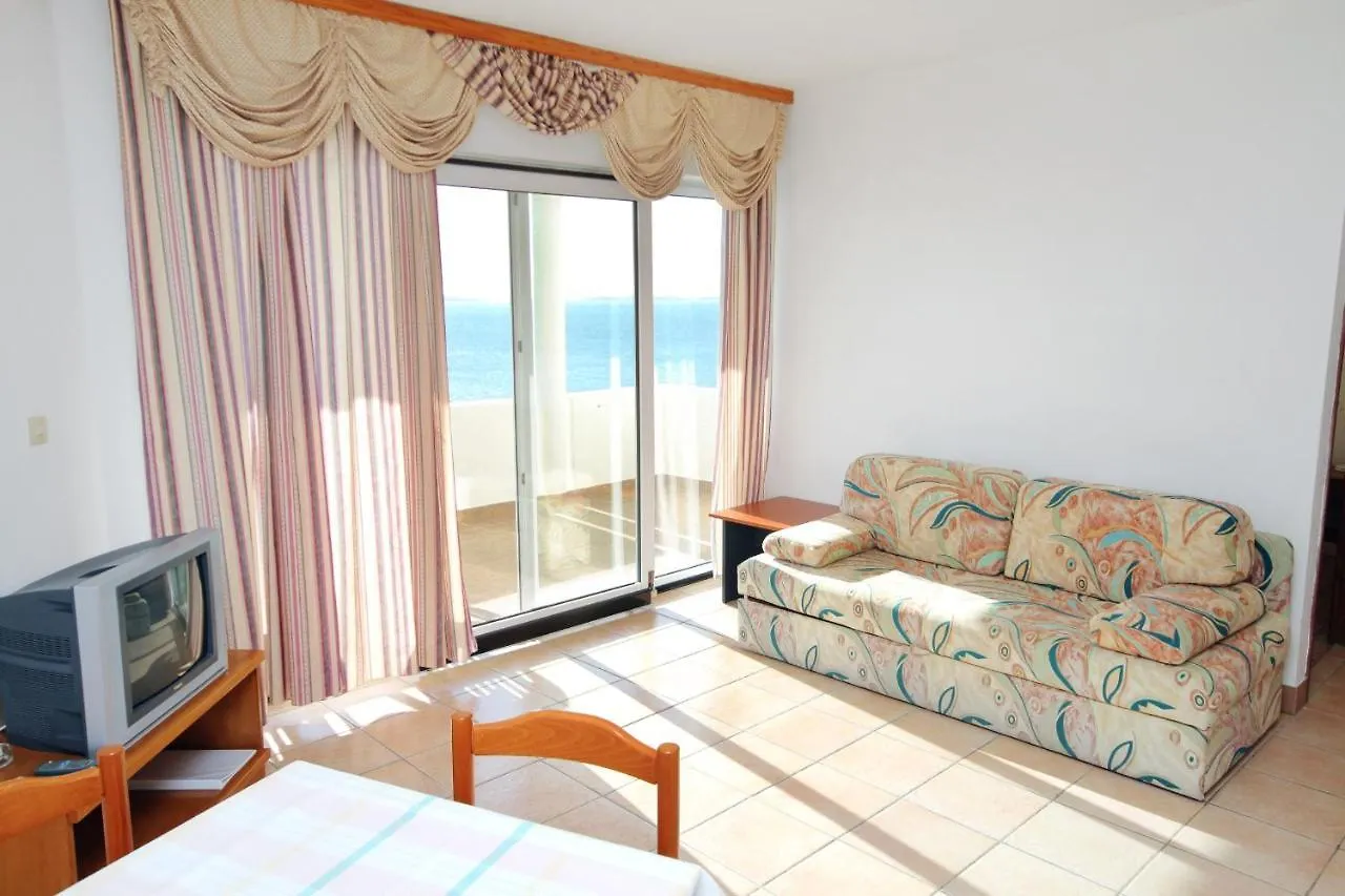 Apartments By The Sea Rtina - Miletici, Zadar - 3257 Ражанац